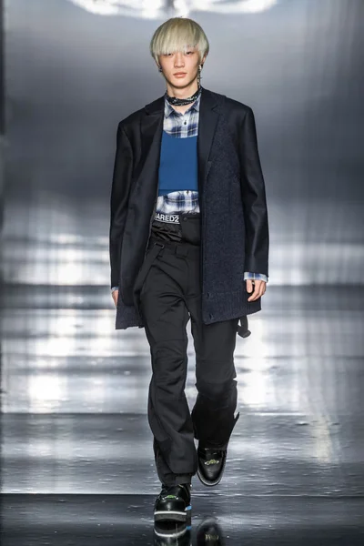 Look 47